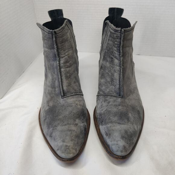 Free People Silver Gray Distressed Leather Boho Pull On Chelsea Ankle Boots 41 - Picture 2 of 10